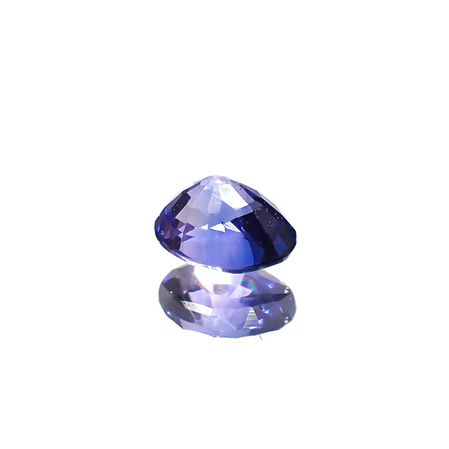 サファイア タンザニア産 0.28ct [241029193]4.2x3.2mm前後