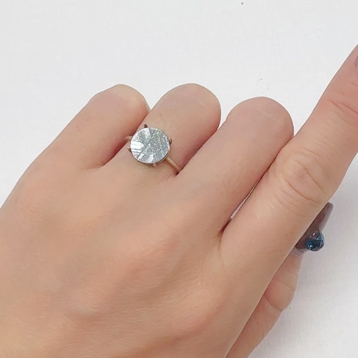 アルタイ隕石 発見地:中国 1.64ct[240125567]10x10mm前後