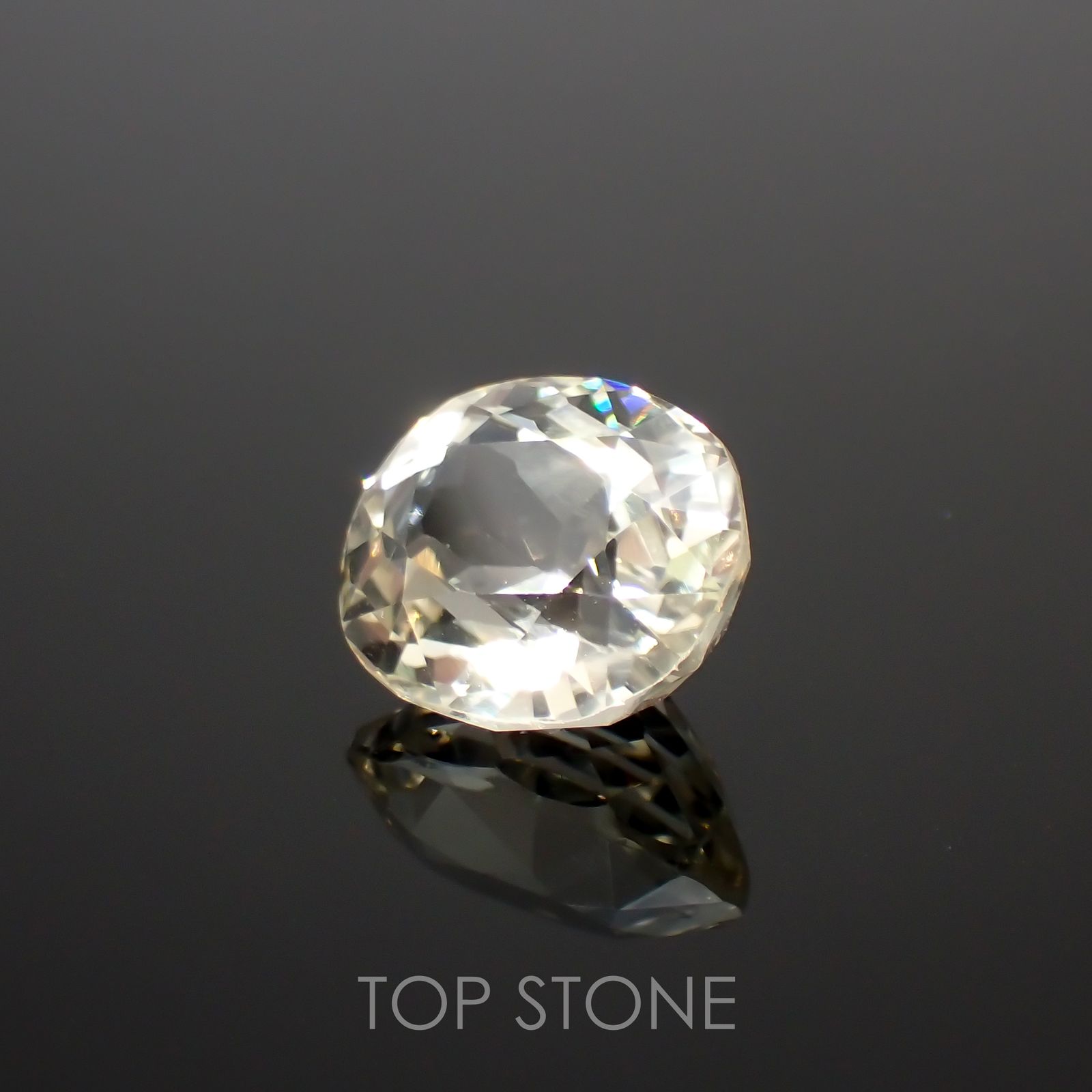 イエロースポジュミン(宝石名スポジュミン)アフガニスタン産 5.46ct 識別済[211113706]11.5x9.8mm前後