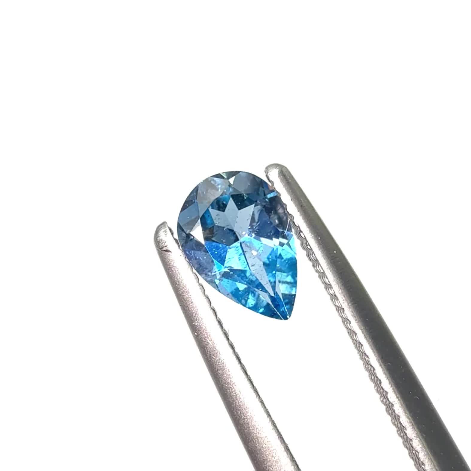 かるレインボーにピカピカシラー★非加熱ブラジル産アクアマリン★オーダー かる様専用レインボーにピカピカシラー☆非加熱ブラジル産アクアマリン