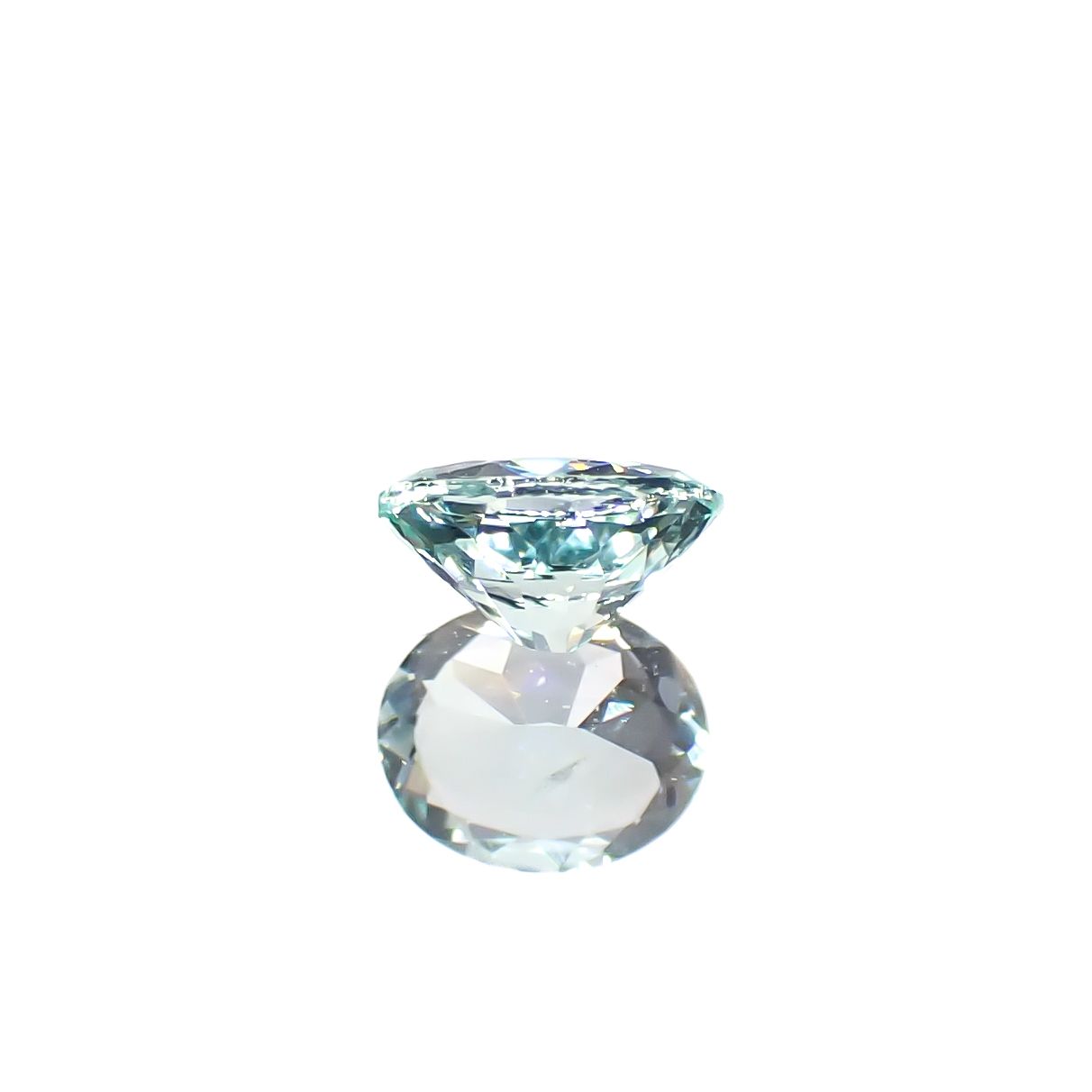 ミントベリル ブラジル産 0.23ct[240728584]4.6x3.8mm前後