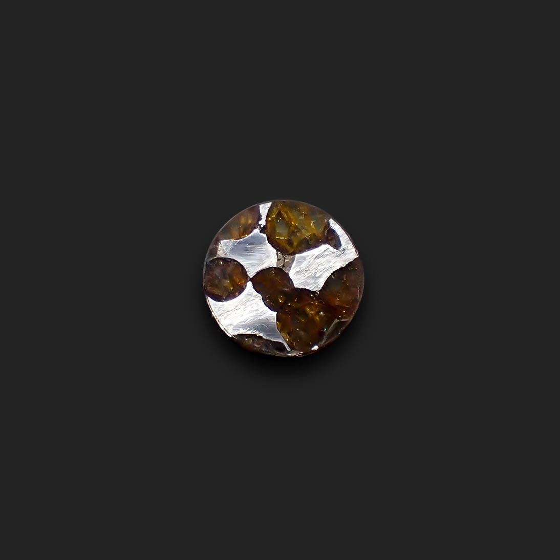 パラサイト隕石Sericho トリプレット 発見地:ケニア 3.70ct[240125721]11.9x11.9mm前後