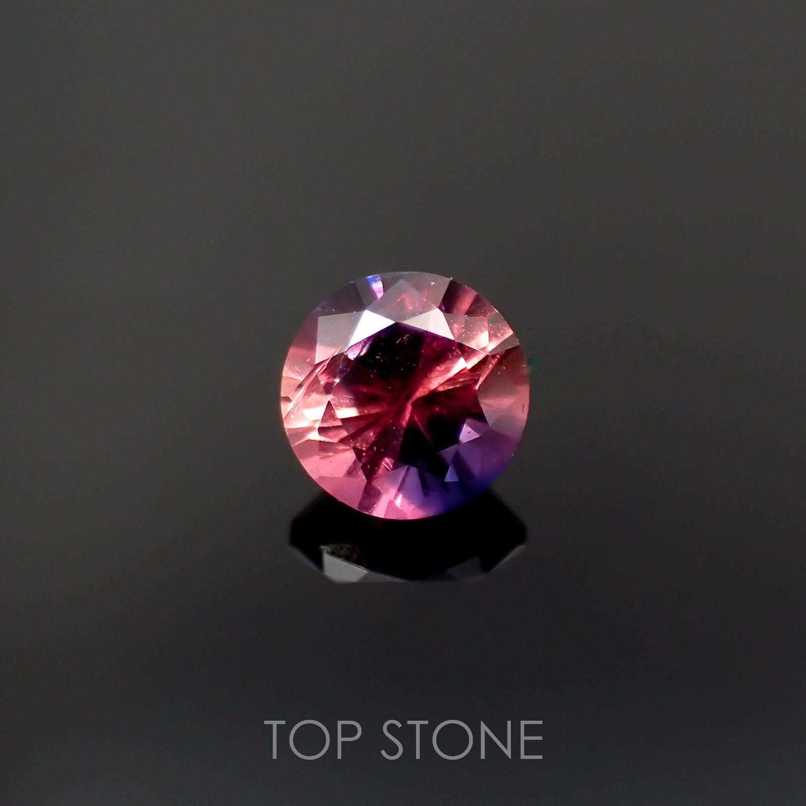ウィンザーサファイア タンザニア・ウィンザー産 0.24ct[221219265]3.5x3.5mm前後