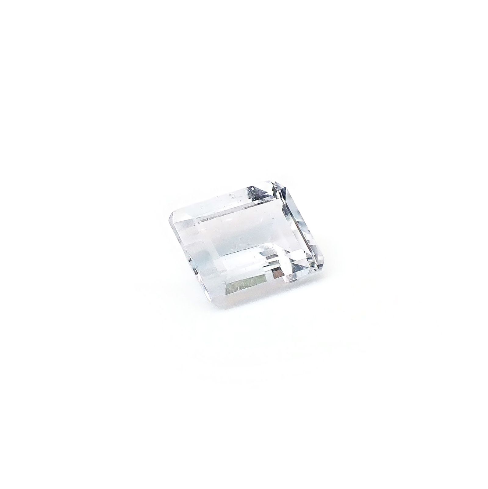 バイカラートパーズ 非加熱 ブラジル産 3.05ct / 9x7.2mm前後 [260331799]