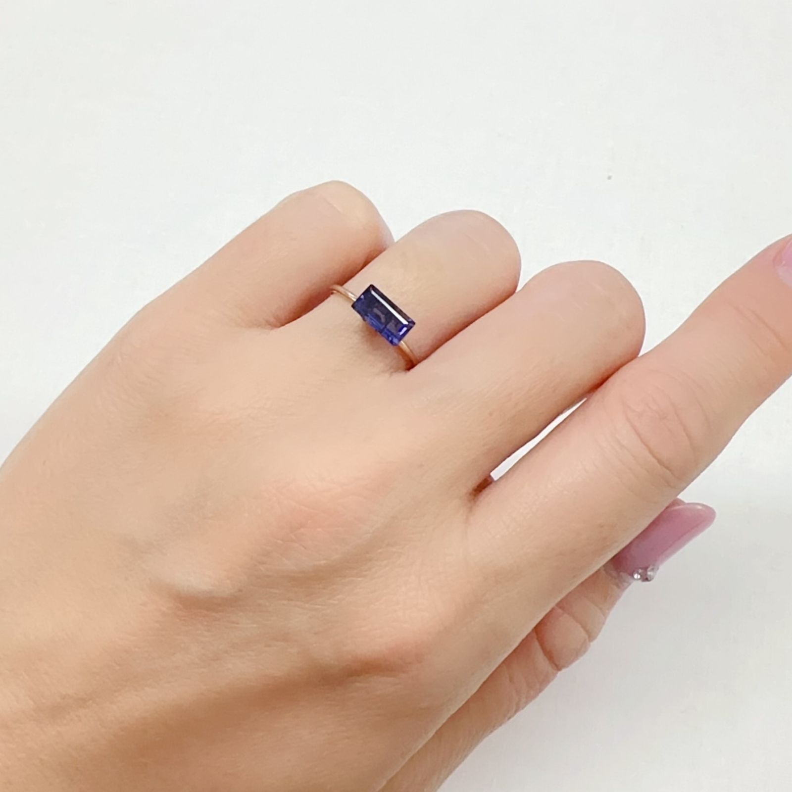 アイオライトサンストーン(宝石名アベンチュリン・アイオライト)インド/ブラジル産 1.17ct 識別済[231224431]8x4.1mm前後