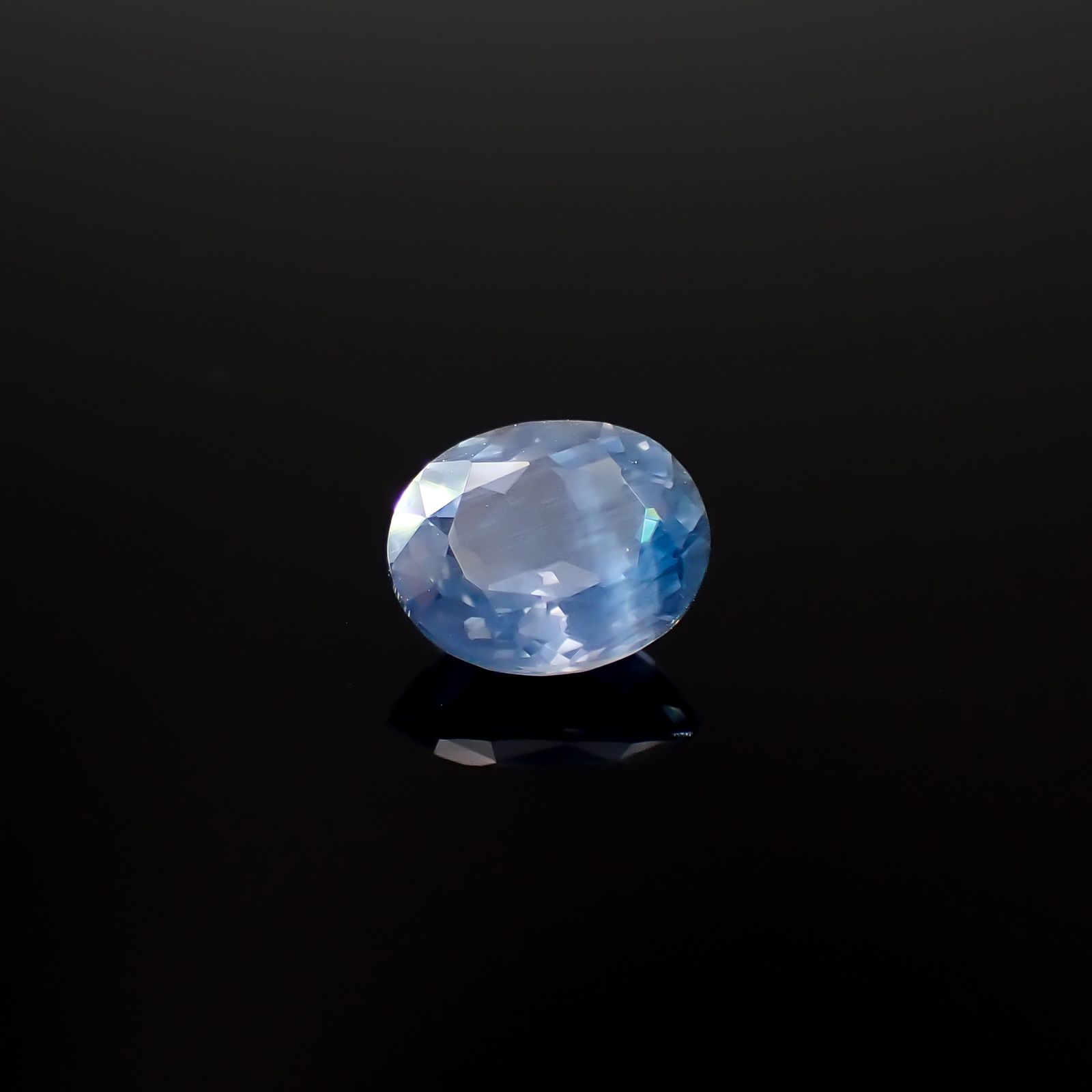アパタイト フルオレッセンス ジンバブエ産 1.46ct[240929093]7.8x6.6mm前後
