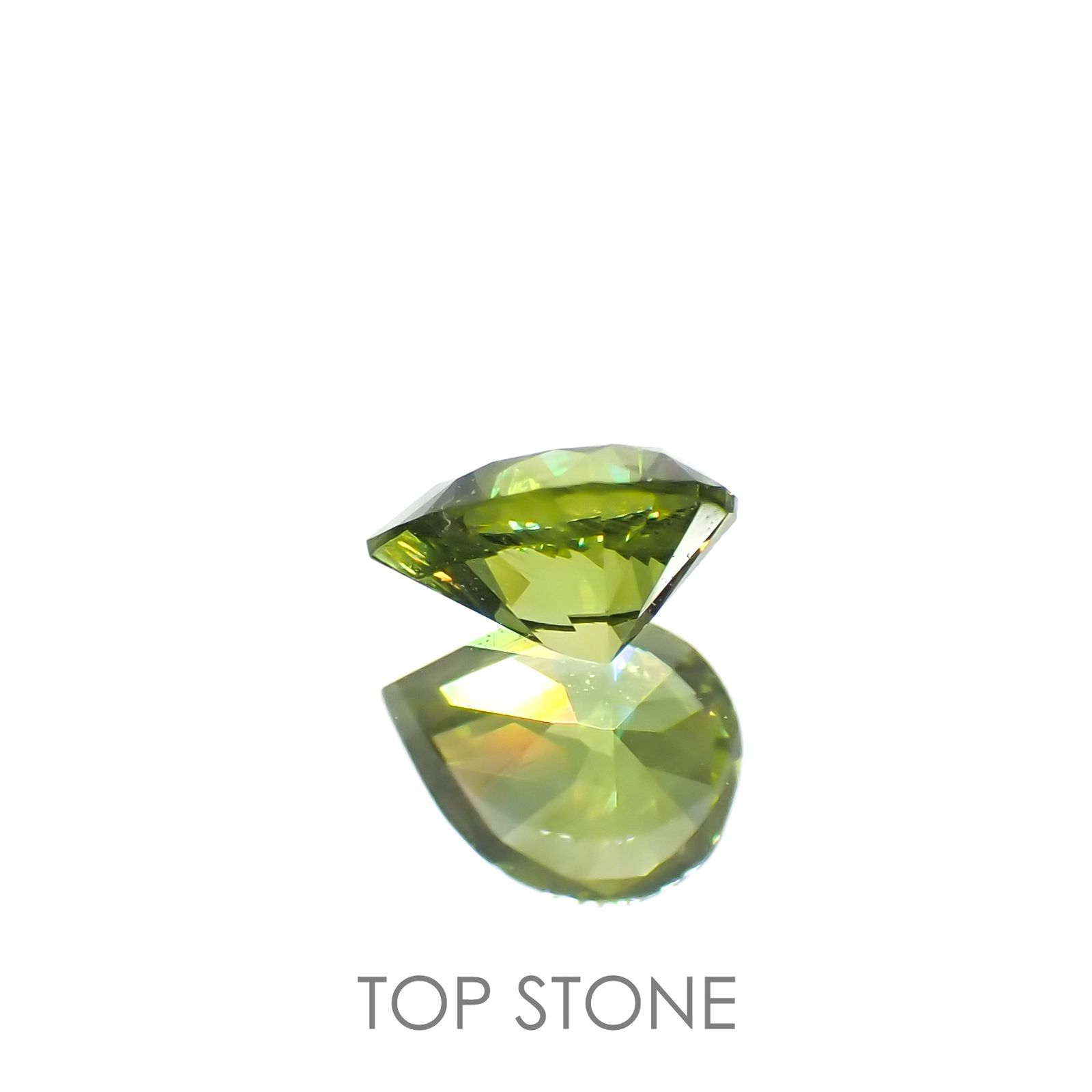 デマントイドガーネット ロシア産 0.32ct[220917676]5x3.9mm前後