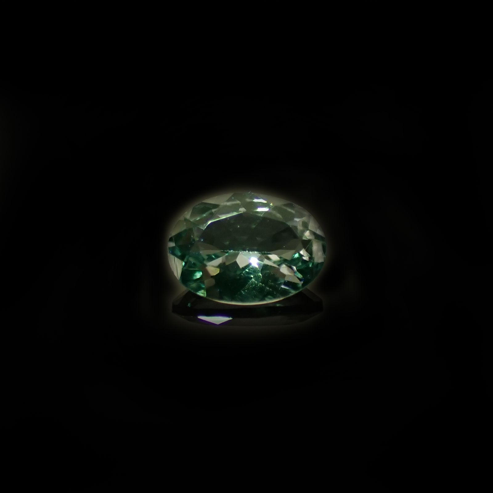 ブルーイッシュグレースピネル タンザニア産 0.81ct[231224888]7x5.1mm前後