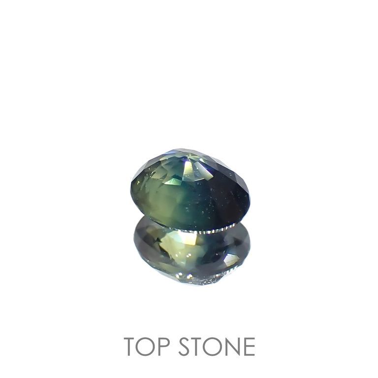 バイカラーサファイア マダガスカル/オーストラリア産 0.48ct[221018231]4.8x3.9mm前後