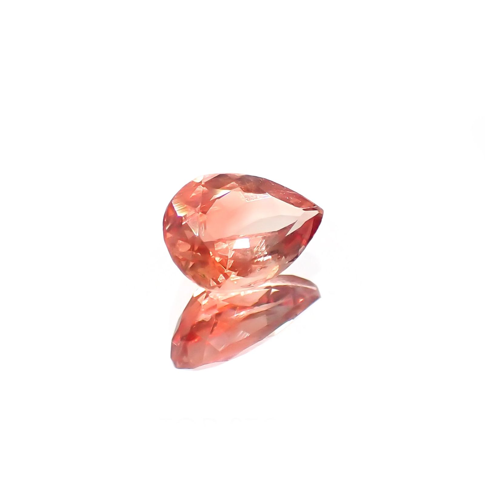 アンデシン(宝石名アンデシン)チベット産 識別済 0.92ct / 8.1x5.6mm前後 [220115256]