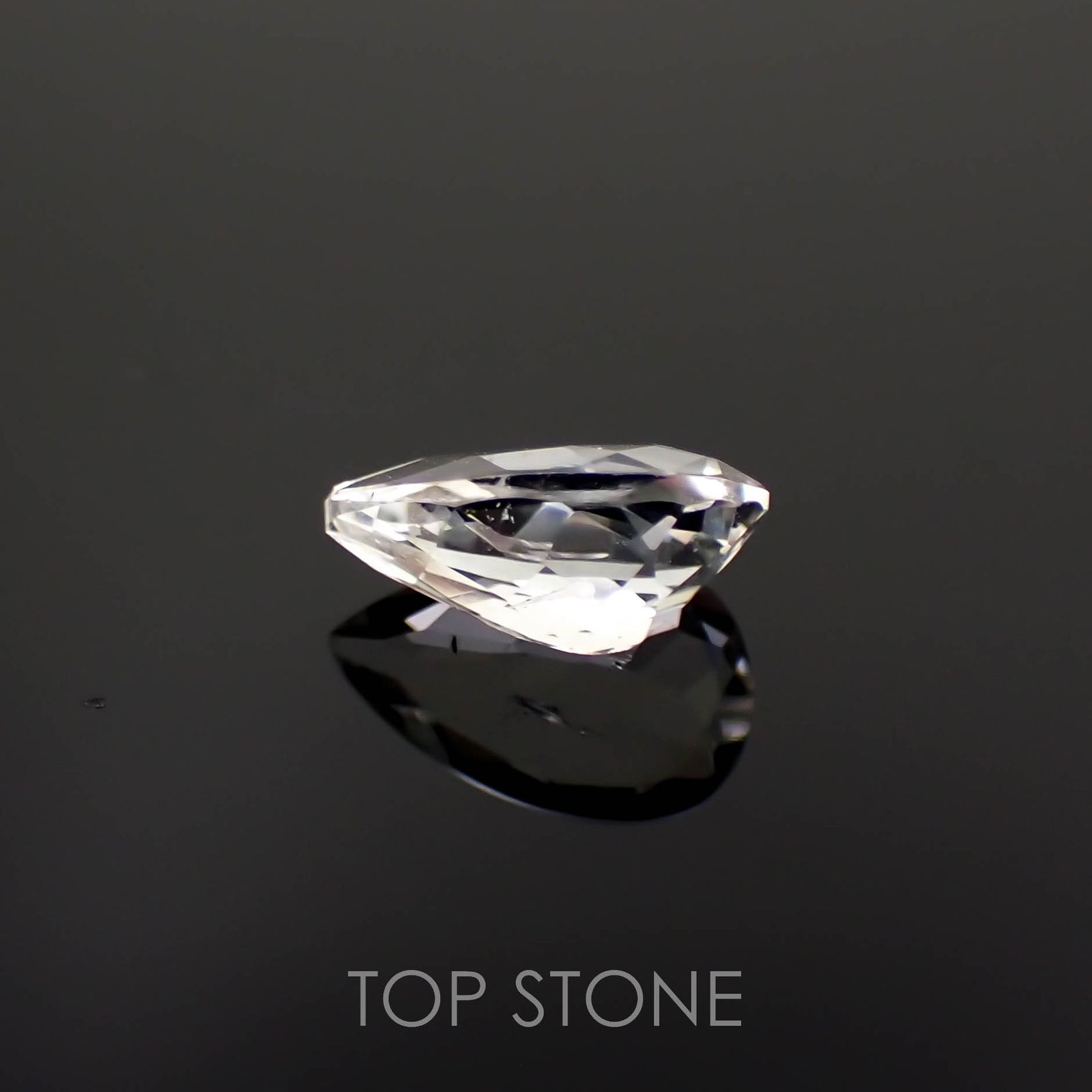 オリゴクレース(宝石名オリゴクレース)ブラジル産 1.05ct 識別済[221219443]8.9x5.6mm前後