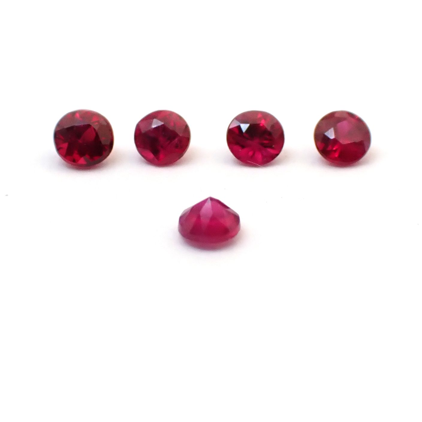ルビー 5個セット タイ/モザンビーク産 0.20ct(5pcs合計) / 2x2mm前後 [260532289]