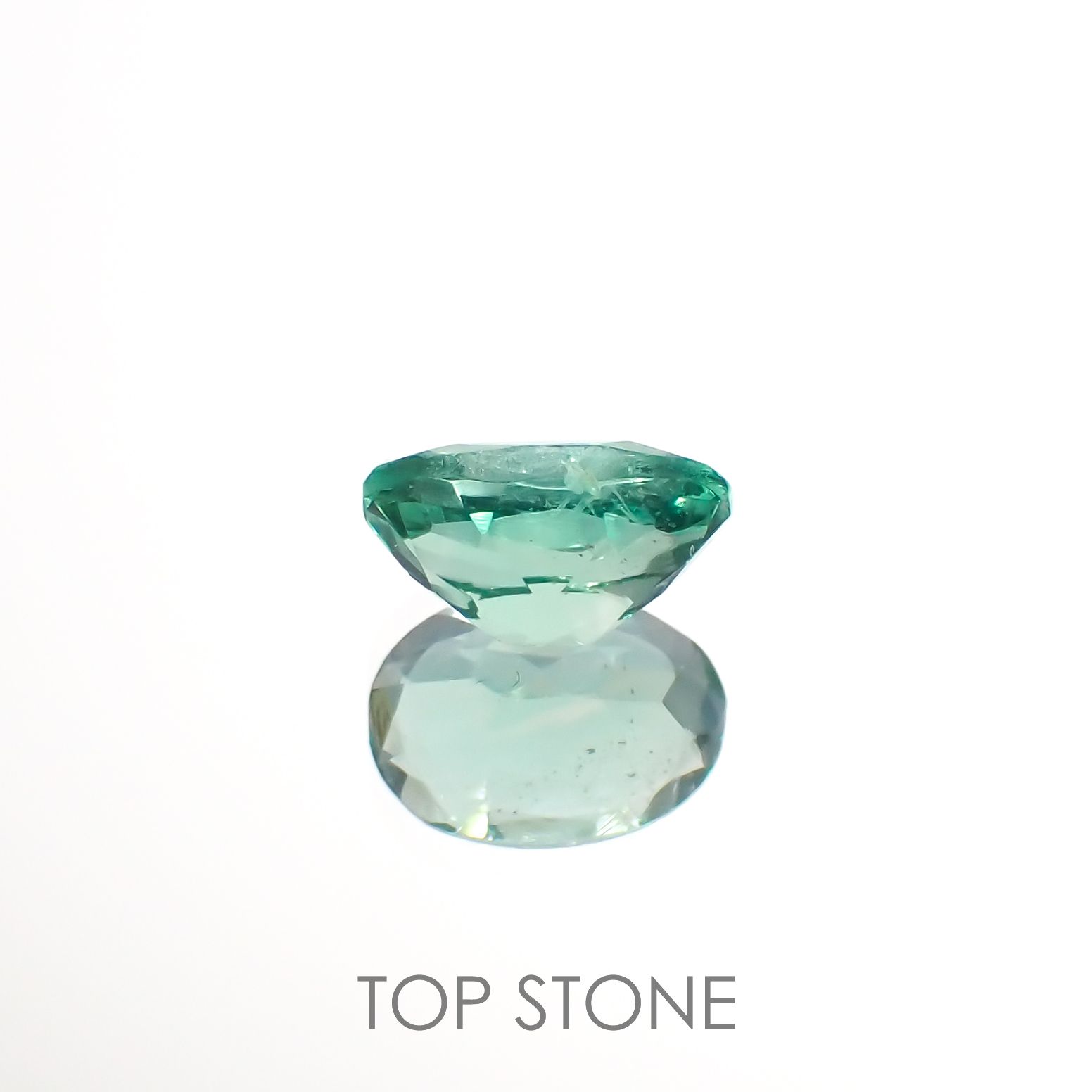 フローライト フルオレッセンス イギリス・ロジャリー鉱山産 1.12ct[220716922]7.7x5.5mm前後