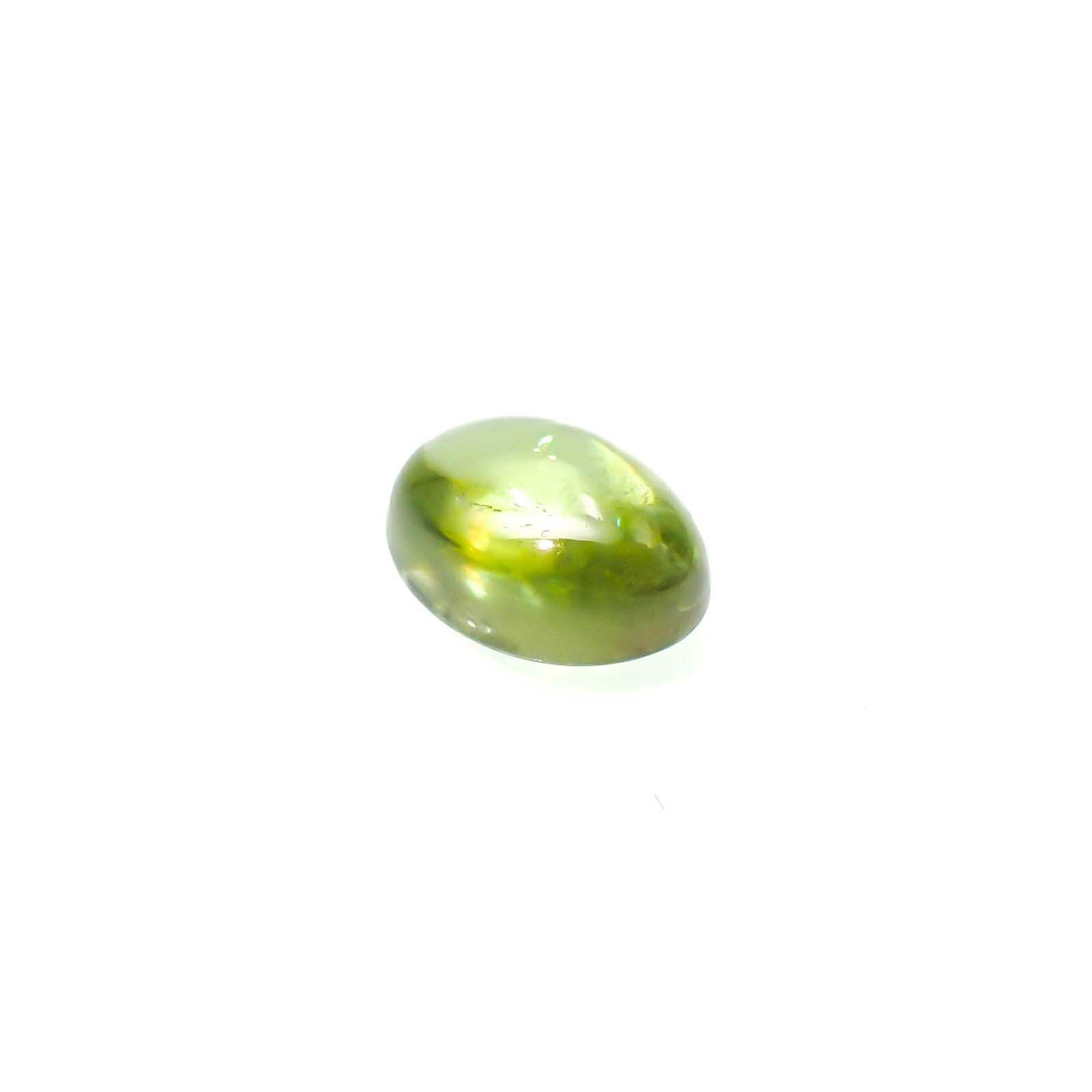 スフェーン マダガスカル産 1.98ct[230220634]8.2x6mm前後