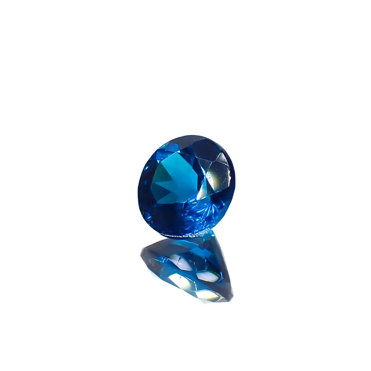 ディープブルーアパタイト マダガスカル産 0.37ct[240828633]4.5x4.4mm前後