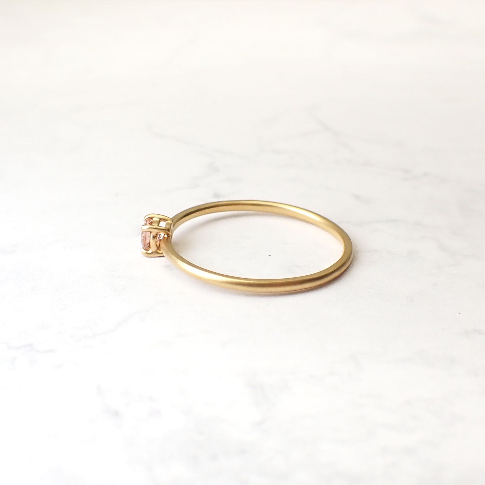 ◇K18リング◇ インペリアルトパーズ 0.15ct | ラウンド/つや消し仕上げ 3.5mm (15号 / アーム1.0mm) [241229433]