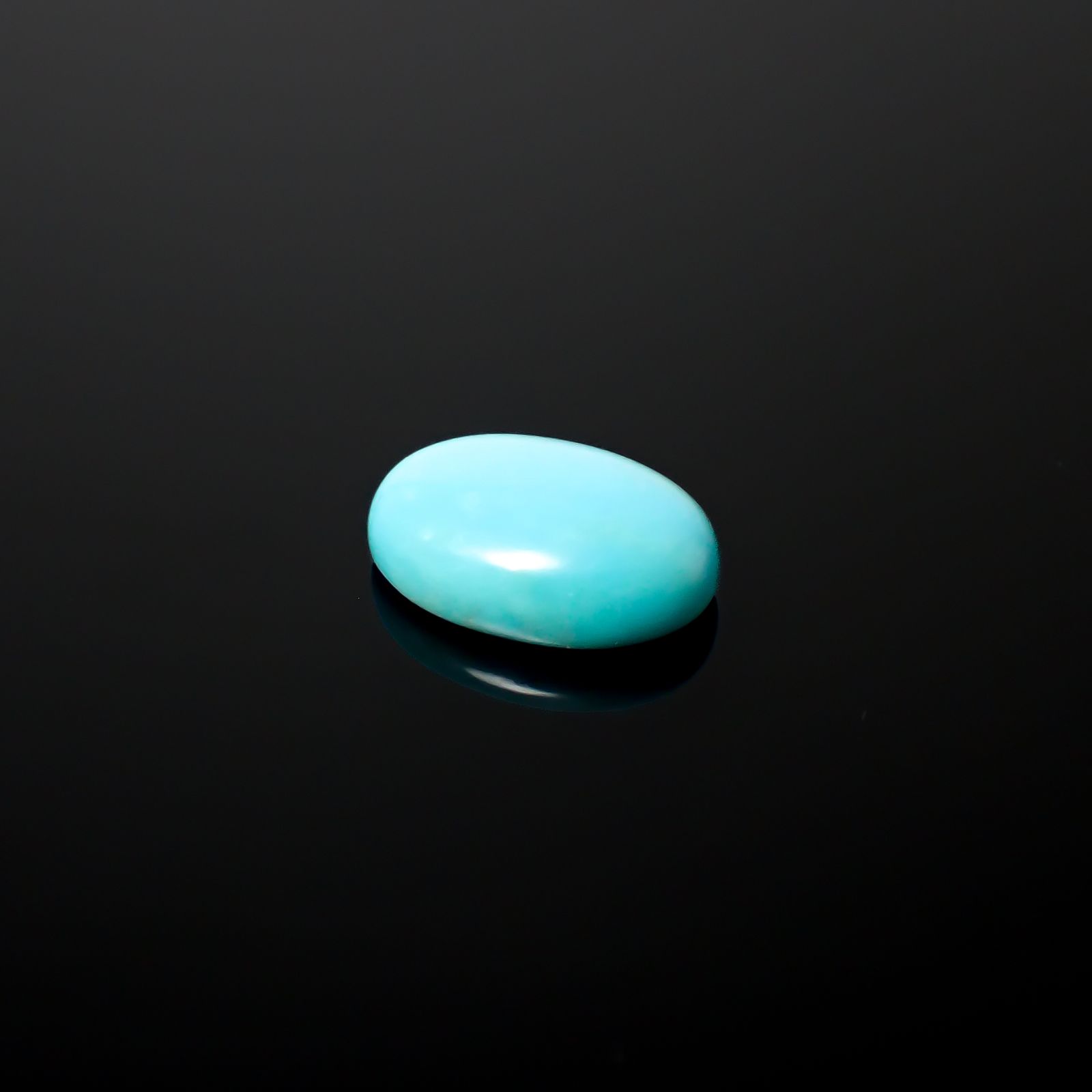 ターコイズ アメリカ・アリゾナ州キングマン産 4.76ct[240627861]13.7x9.9mm前後