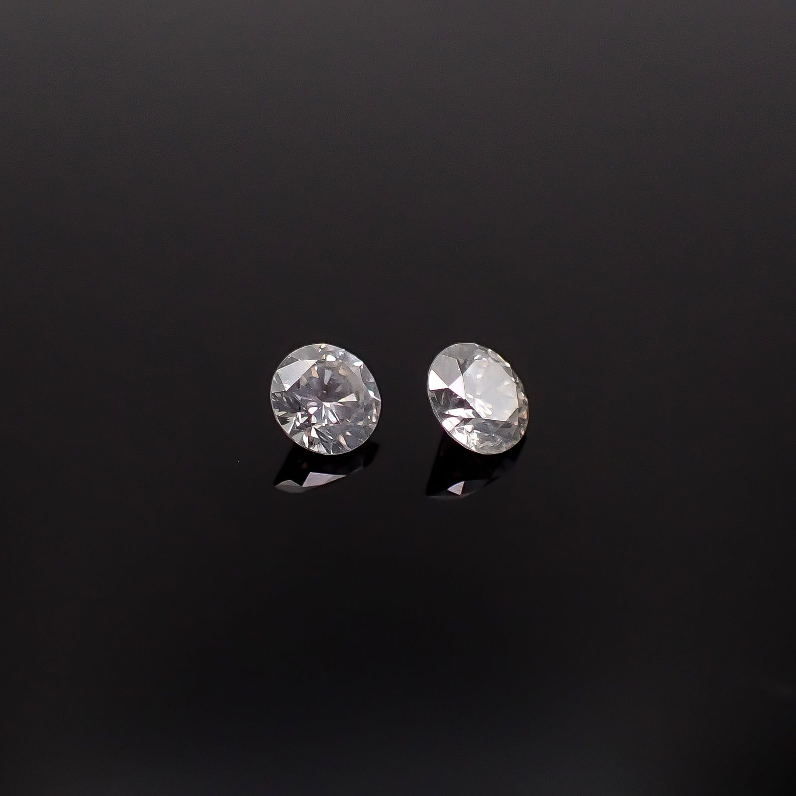 ◇ペアセット◇シルキーダイヤモンド 0.18ct(2pcs合計) / 2.8-2.9x2.8-2.9mm前後 [260431961]