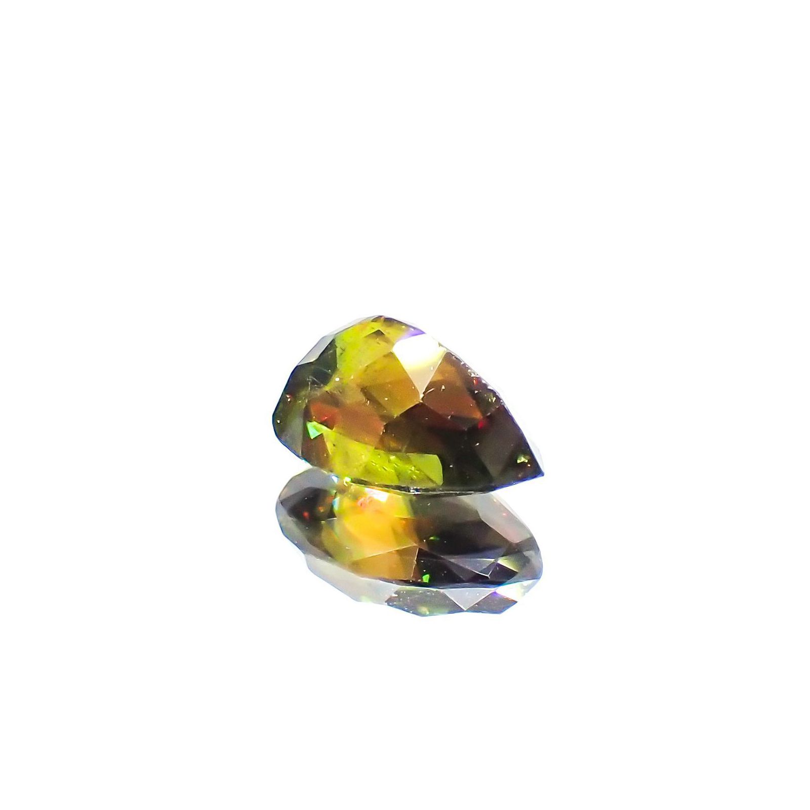 カラーチェンジスフェーン パキスタン産 1.50ct [230120042]8.3x5.5mm前後