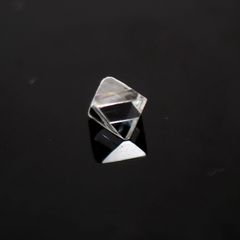 ソーヤブルダイヤモンド 原石 ロシア産 ルース 0.052ct[210410549]2.3×2.3mm前後