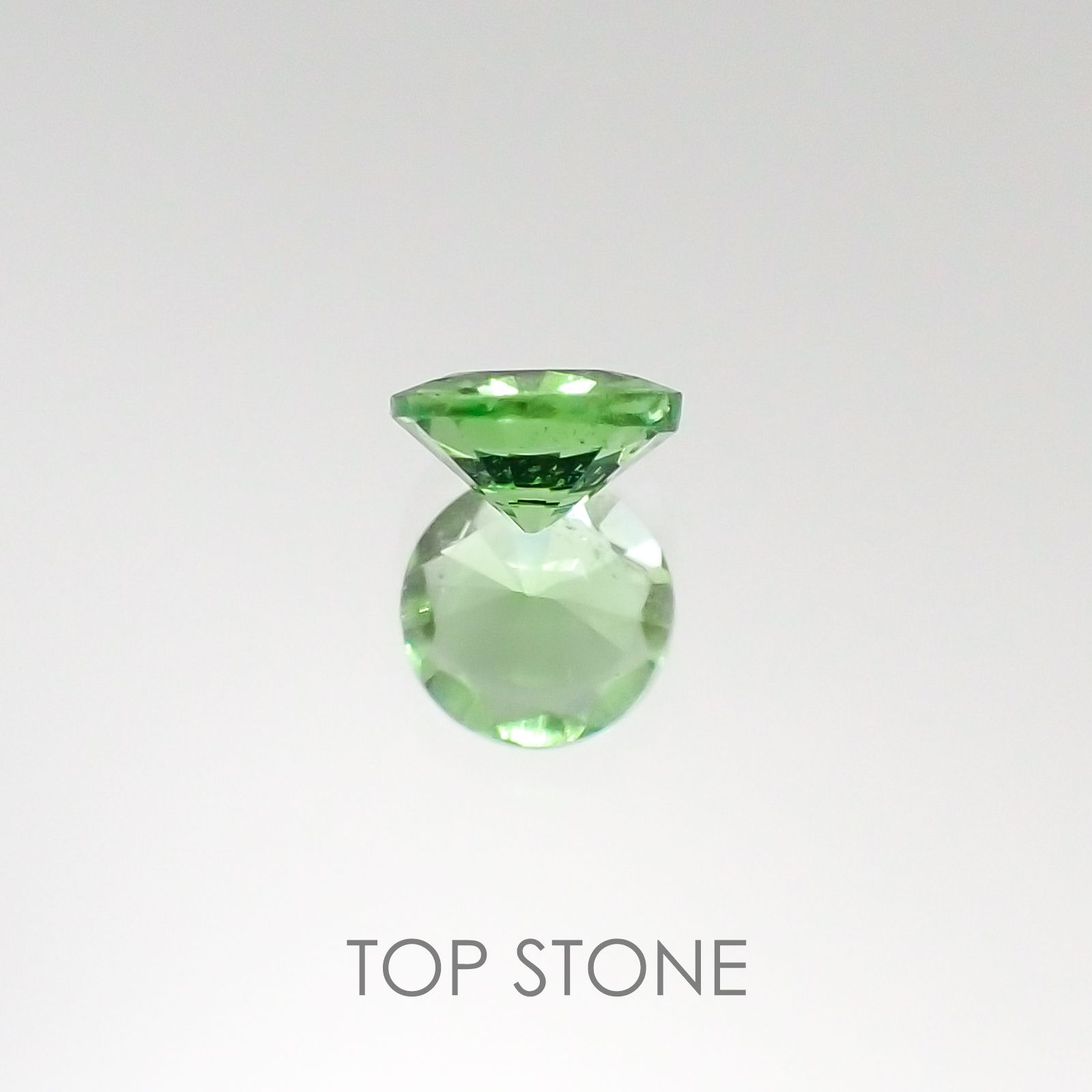 ミントガーネット タンザニア産 ルース 0.24ct[5520]4×3.9mm前後