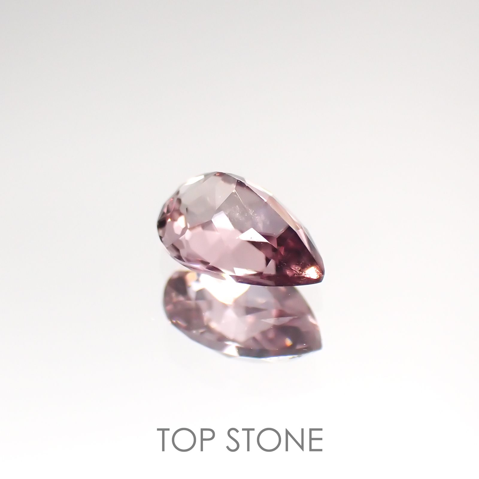 ピンクダイアスポア(宝石名ダイアスポア) アフガニスタン産 0.52ct 識別済[210912427]6.3×4.1mm前後