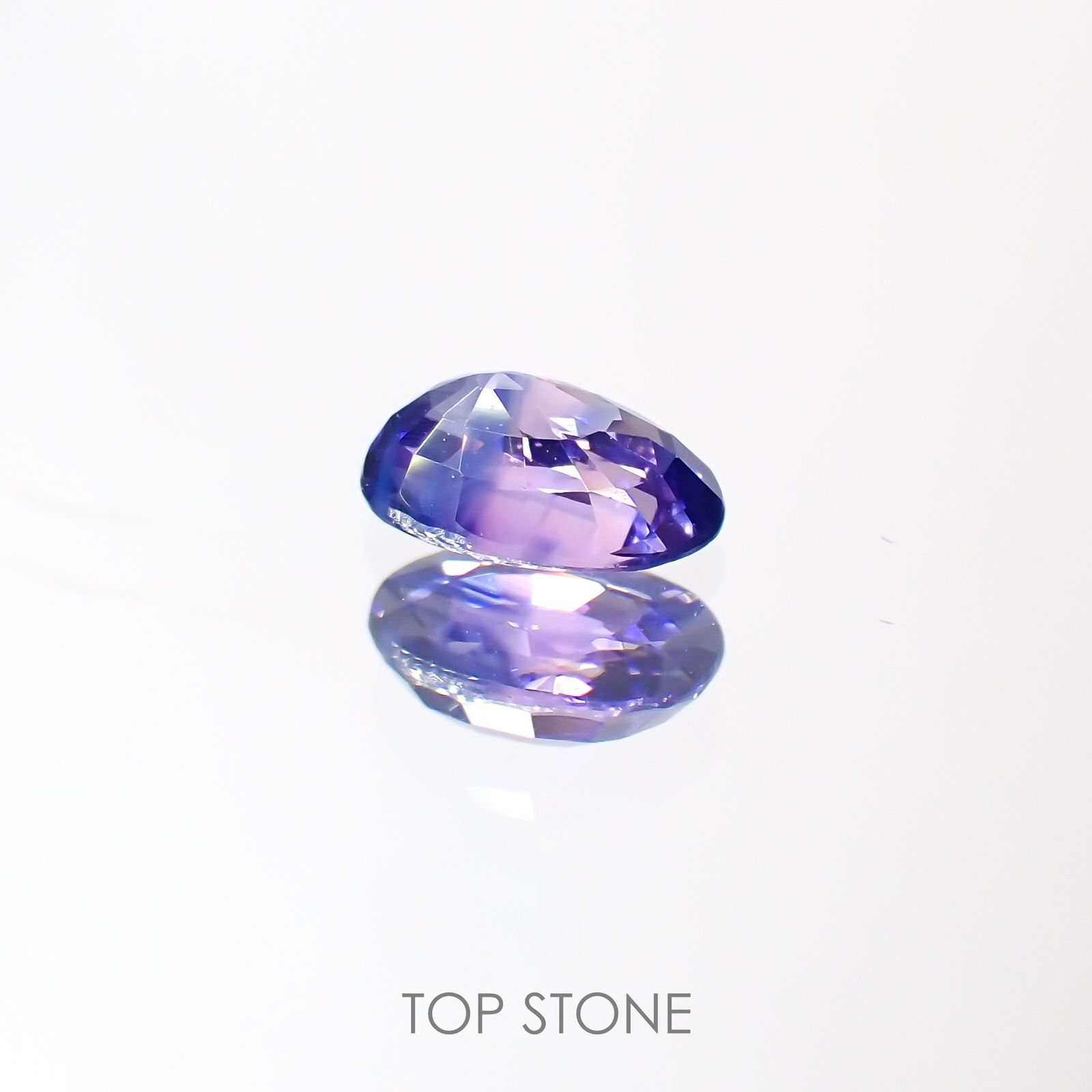 バイカラーサファイア(宝石名バイカラー・サファイア)タンザニア産 0.56ct 識別済[220113891]6x3.9mm前後