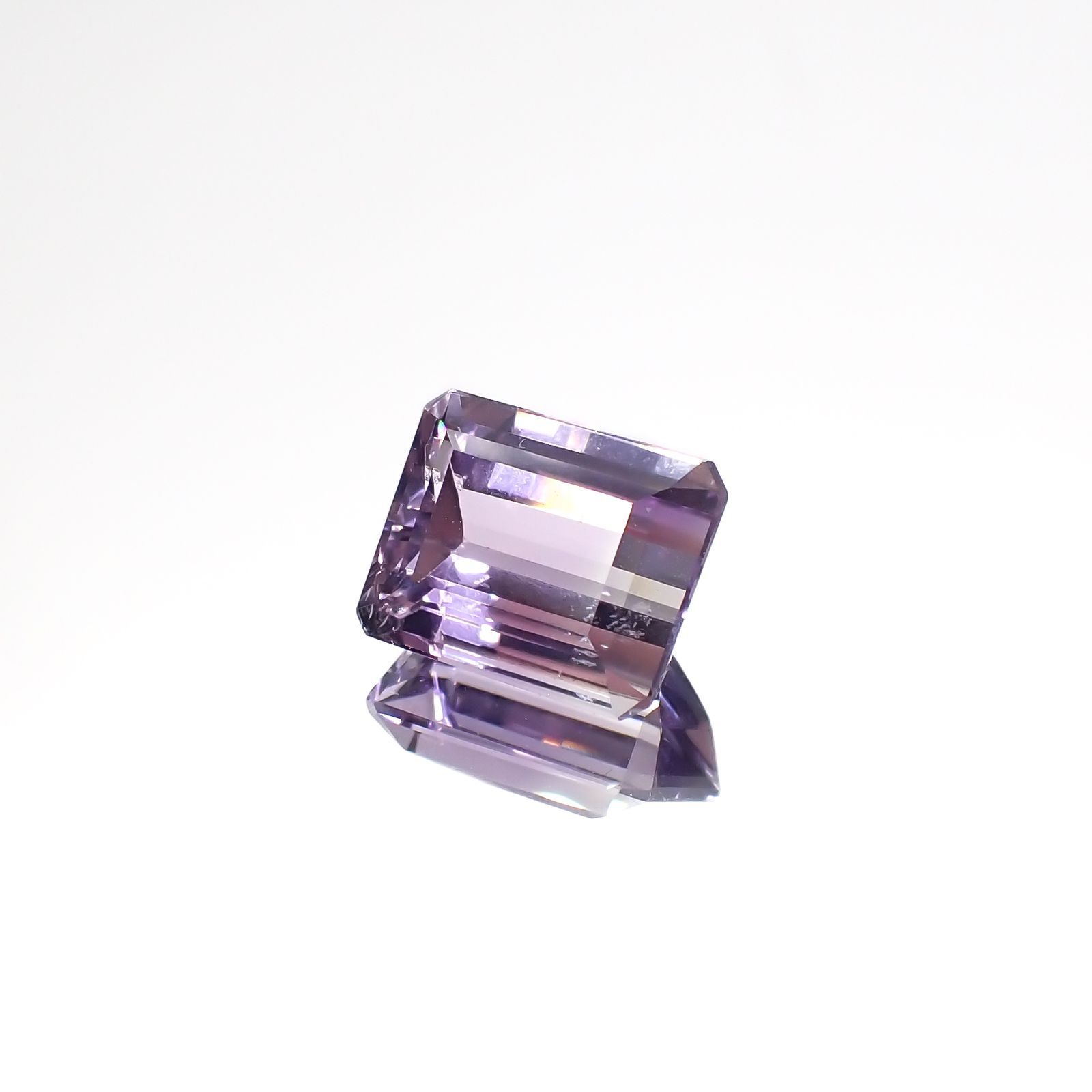 アワーグラスアメジスト モロッコ産 3.83ct[220917637]10.2x8.2mm前後
