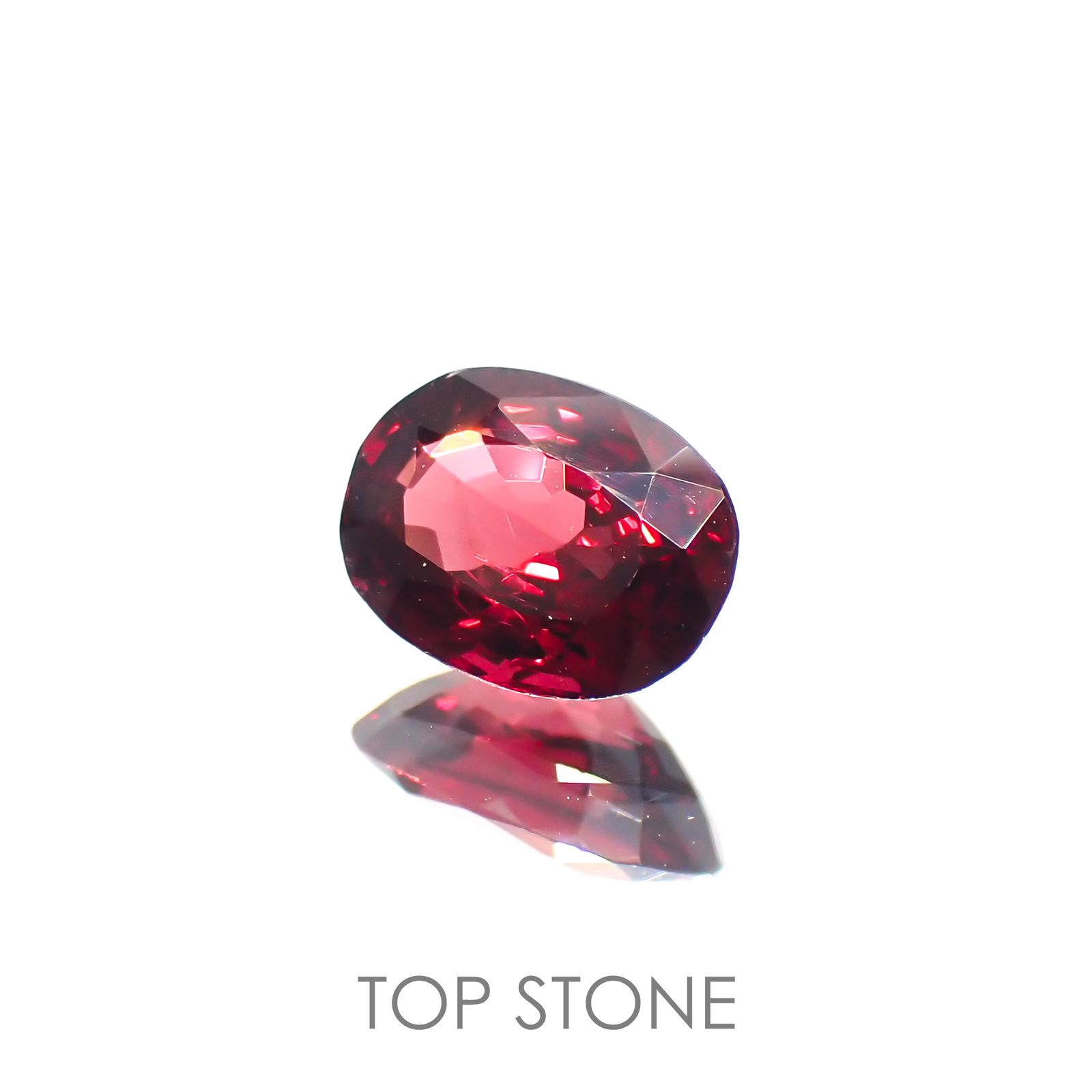 レッドスピネル(宝石名レッド・スピネル) タンザニア産 0.931ct ソ付(彩珠)[20085156]7×5.2mm前後