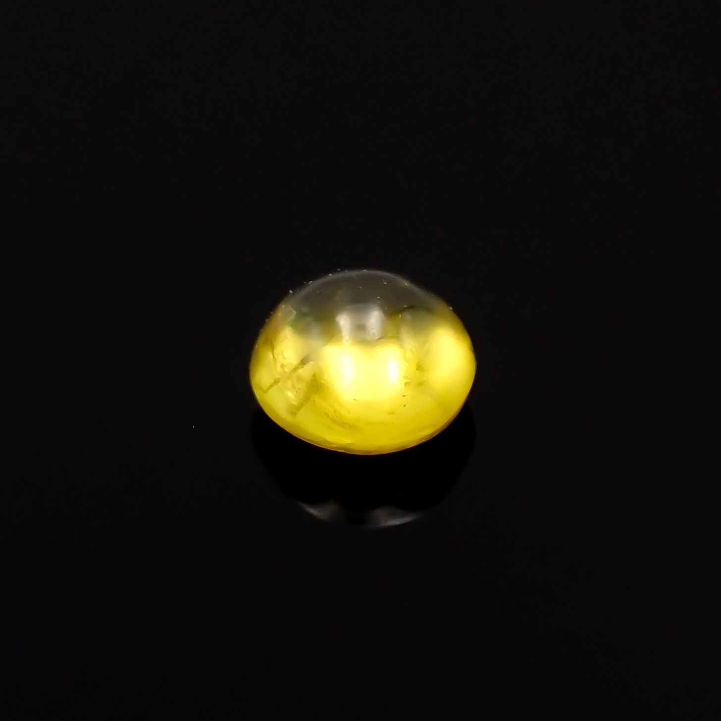 ローディザイト/ロンドナイト(宝石名ローディザイト/ロンドナイト)マダガスカル産 0.15ct 識別済[230521952]3x3mm前後