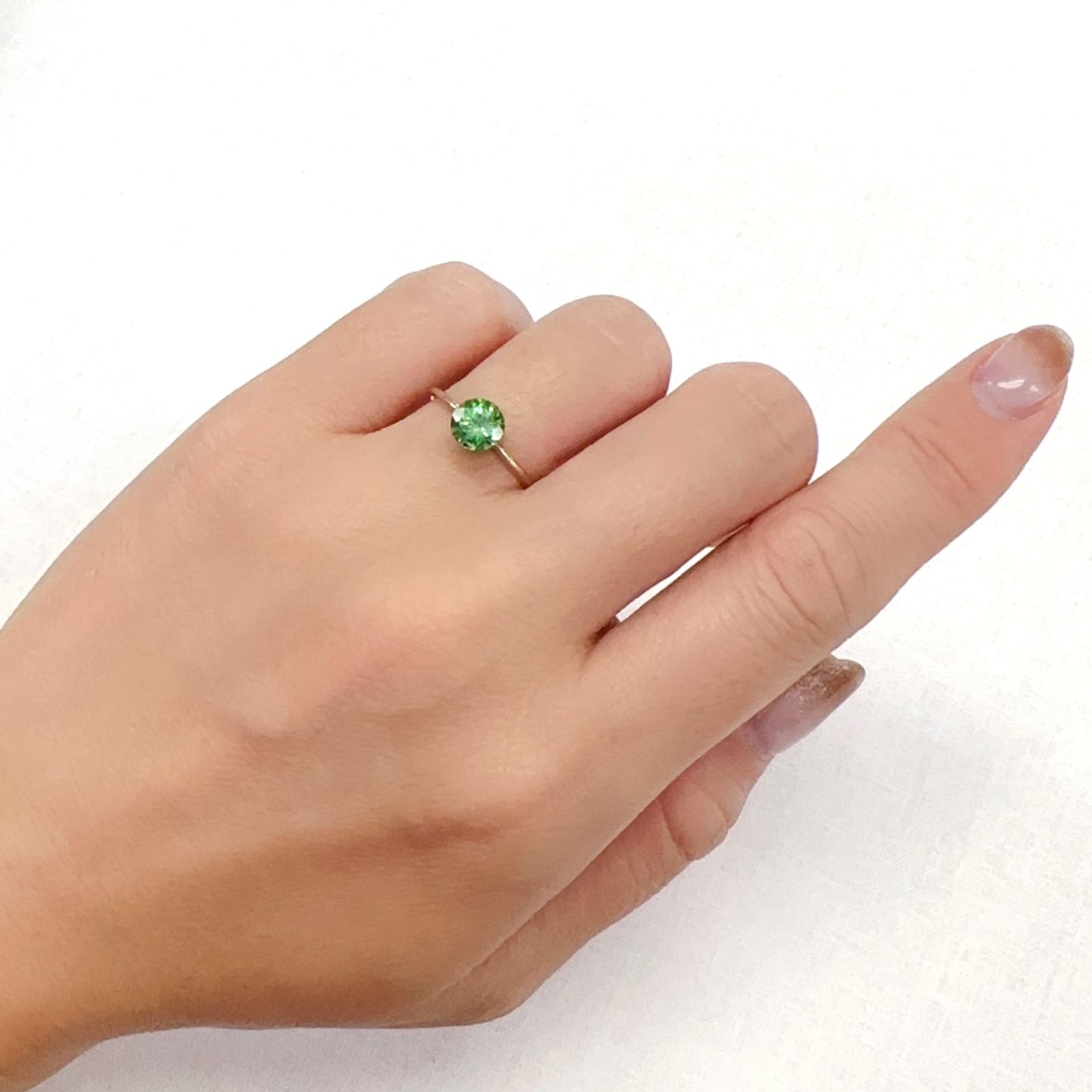 ツァボライト タンザニア産 1.04ct[231023567]6.2x6.2mm前後