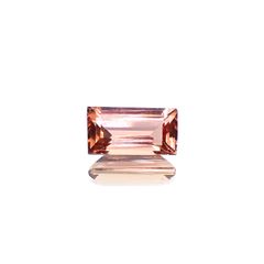 インペリアルトパーズ ブラジル産 0.70ct[231224518]6.9x3.5mm前後
