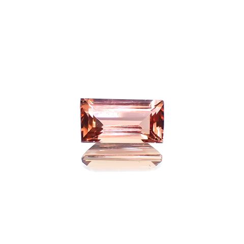 インペリアルトパーズ ブラジル産 0.70ct[231224518]6.9x3.5mm前後