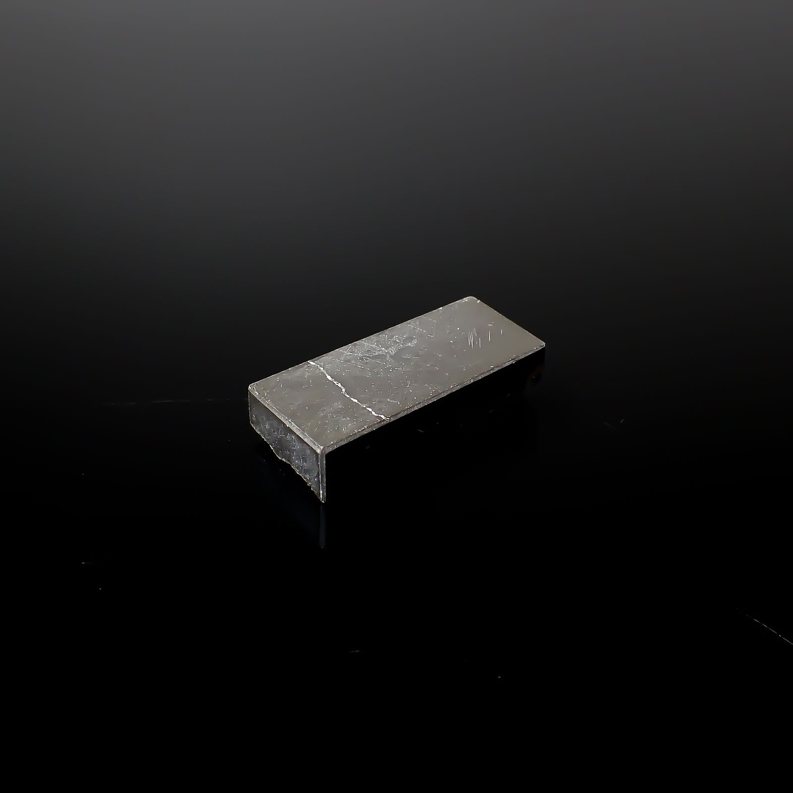 レインボーパイライト 原石 ロシア産 20.69ct[240326434]26.4x12mm前後