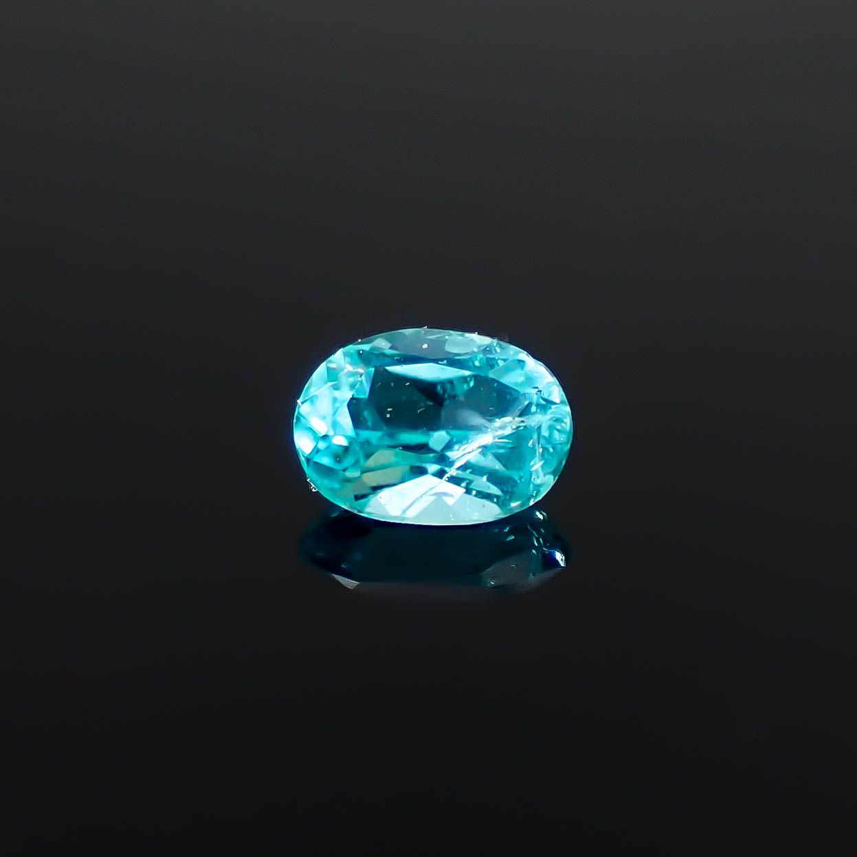 パライバトルマリン ブラジル産 0.11ct [250931071]3.6x2.6mm前後