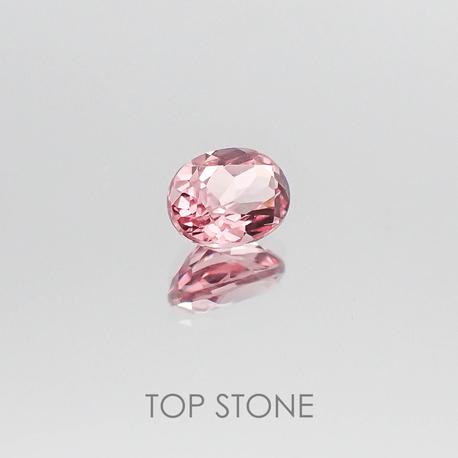 カラーチェンジマラヤガーネット タンザニア産 ルース 0.96ct[20074273]6.6×5mm前後
