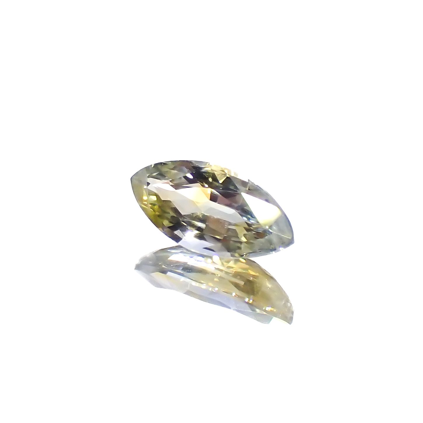 バイカラーサファイア(宝石名サファイア)スリランカ 0.38ct 識別済[230823024]6.8x3.1mm前後