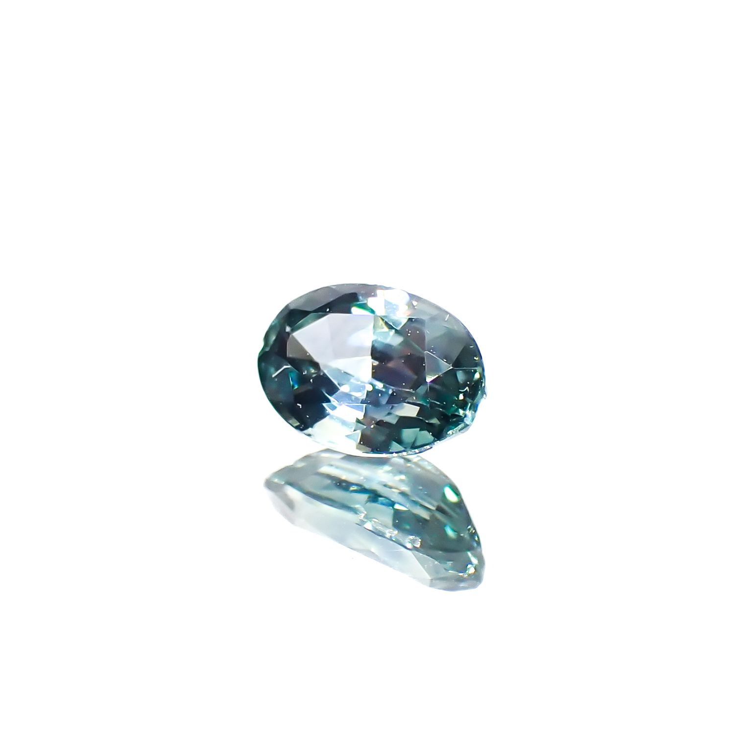 モンタナサファイア アメリカ・モンタナ州産 0.40ct[240928858]5.3x3.4mm前後
