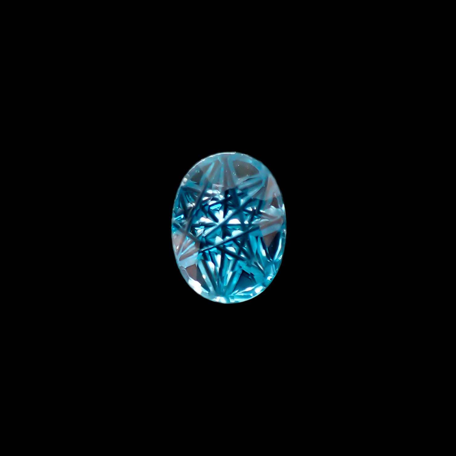 ◇甲州貴石切子Plus Three◇ブルージルコン カード付き(宝石名ジルコン)カンボジア産 1.55ct 識別済[220114610]7.9x6mm前後