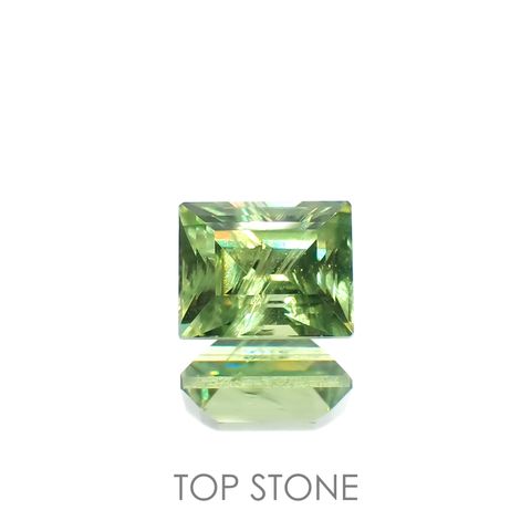 デマントイドガーネット ロシア産 0.49ct[220917679]4.6x3.6mm前後
