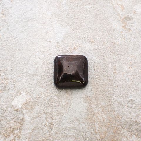 コンドライト隕石 発見地：アフリカ・サハラ砂漠 32.16ct [241029335]18.1x18mm前後