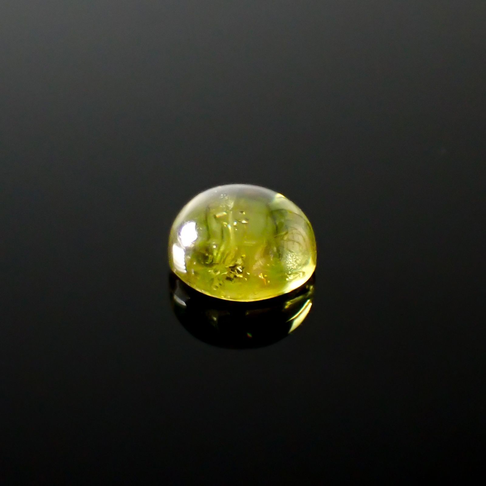 スファレライト スペイン産 1.94ct / 6.7x6.6mm前後 [250329914]