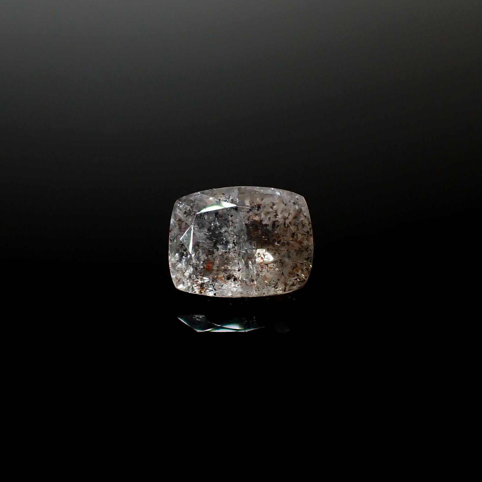 モスアクアマリン ブラジル産 2.40ct[240226050]9.3x7.3mm前後