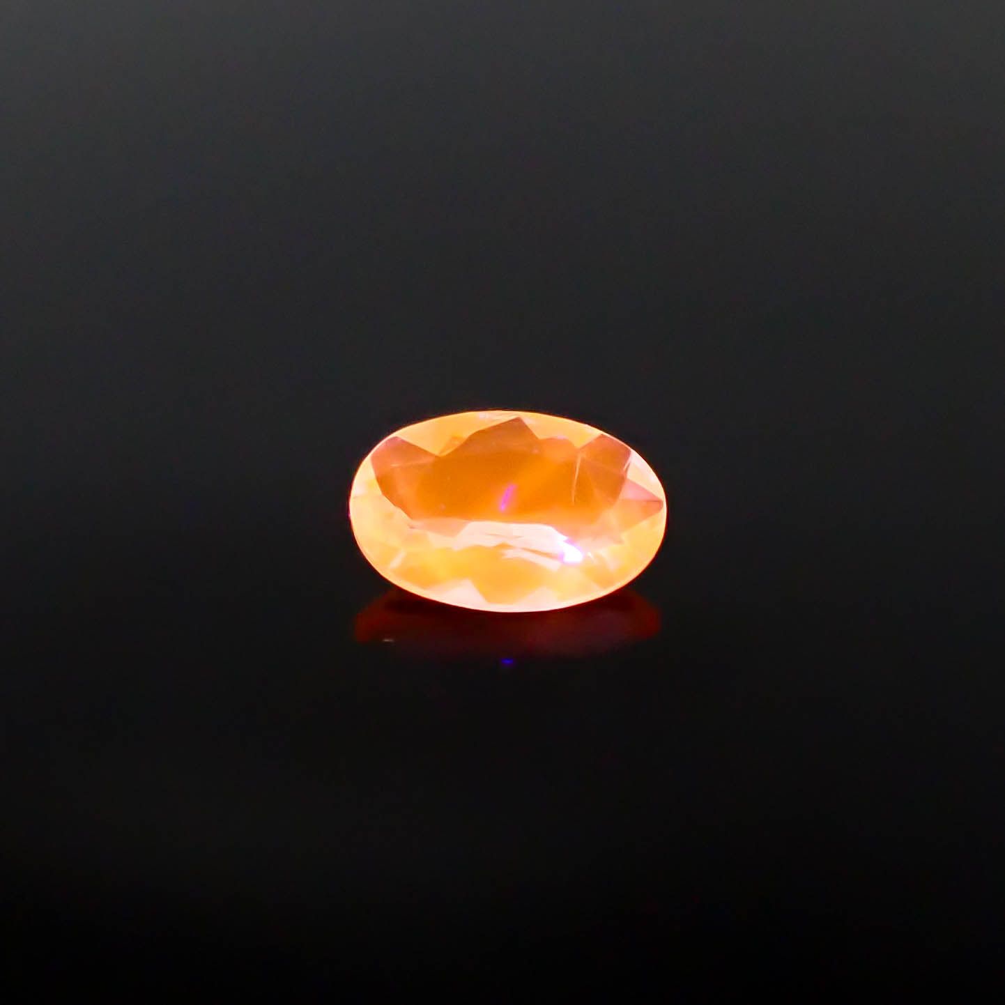 ハックマナイト アフガニスタン産 0.24ct [250530459]5.7x3.6mm前後