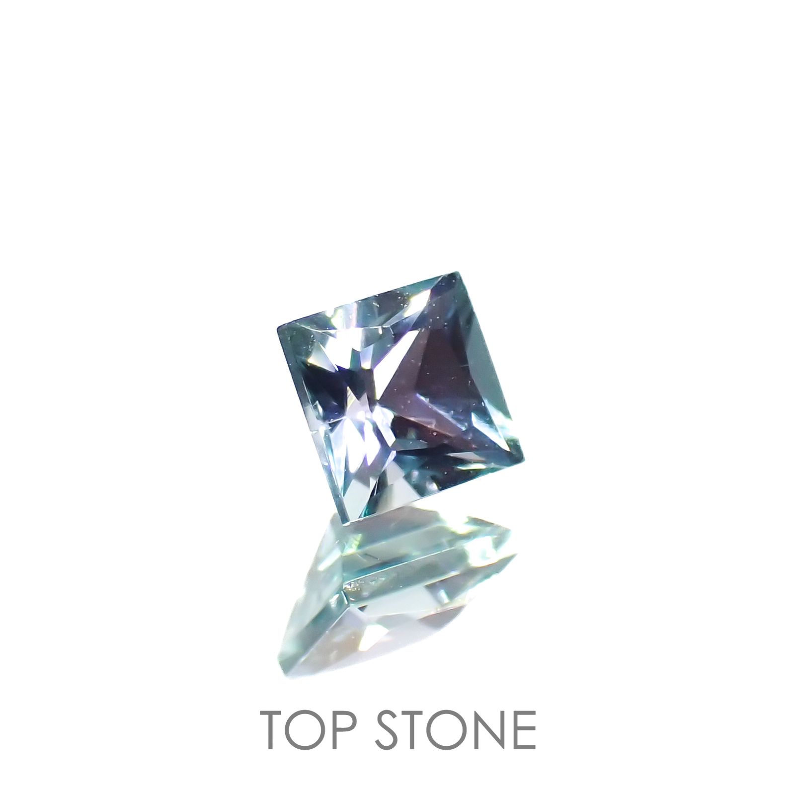 ◇プリンセスカット◇ブルーコーネルピン(宝石名コーネルピン)タンザニア産 0.19ct 識別済[221219224]3.1x3.1mm前後