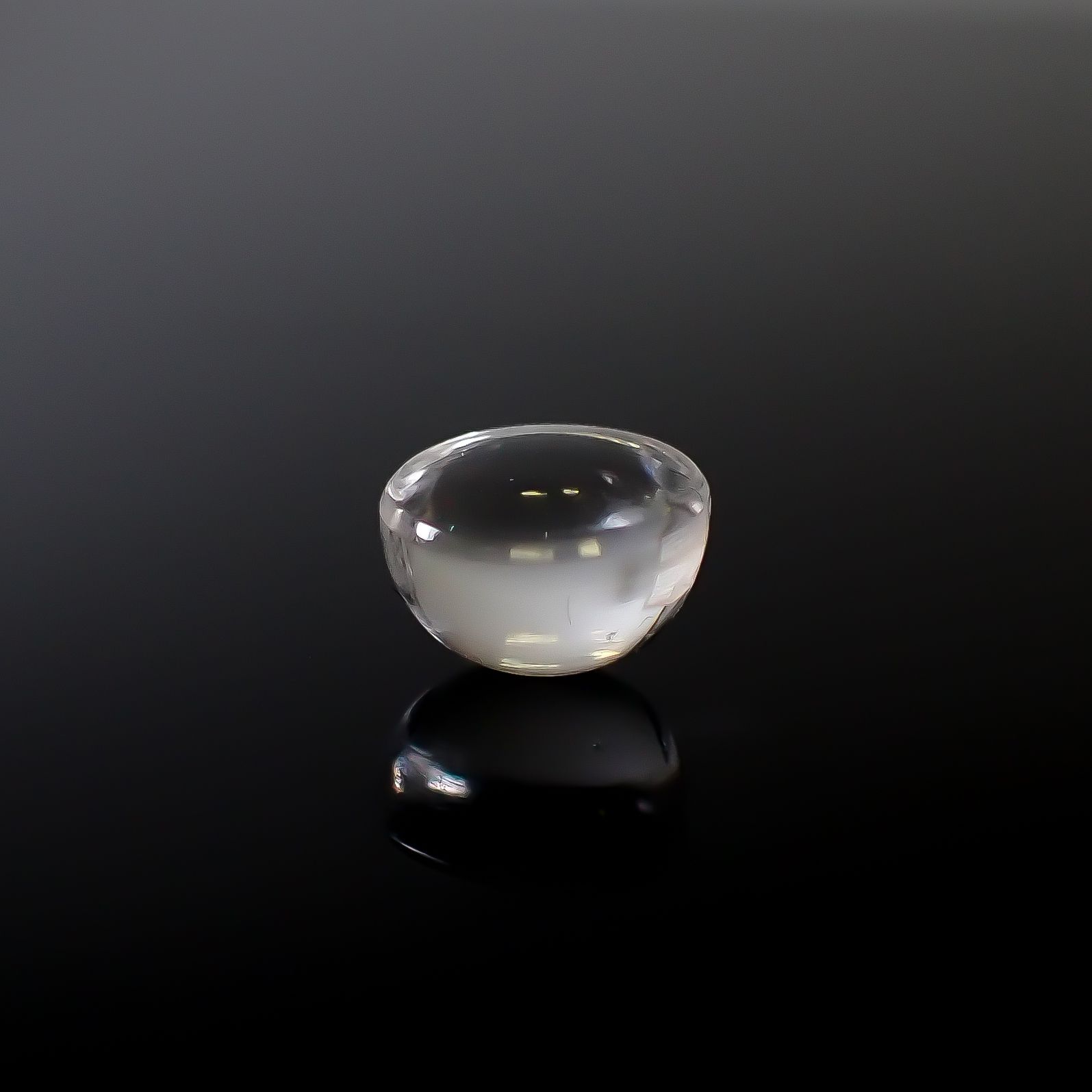 フェナカイト(宝石名フェナカイト)ブラジル産 2.26ct 識別済[250229859]8x8mm前後