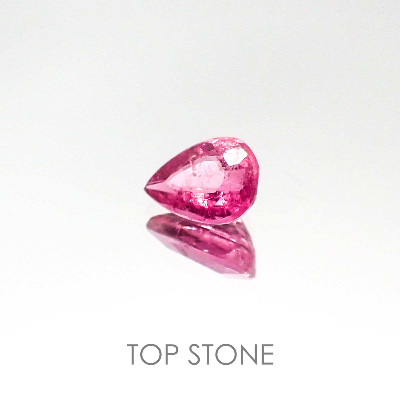 ピンクトルマリン(宝石名ピンク・トルマリン) ブラジル産 0.64ct 識別済[20084842]6.8×4.7mm前後