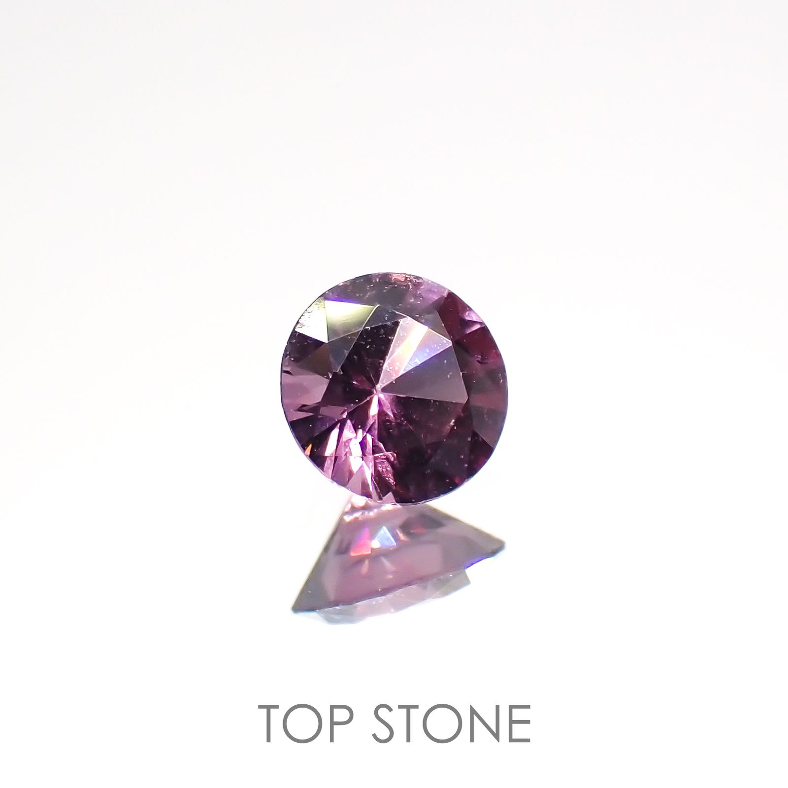 パープルピンクスピネル(宝石名スピネル)ビルマ/マダガスカル産 0.29ct 識別済[220616134]4.3x4.2mm前後