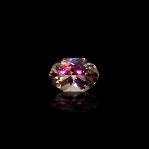 ◇カスタムカット◇ティンカーベルクォーツ ブラジル産 2.98ct[240628172]11.8x7.7mm前後