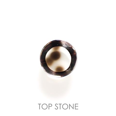 ダルメシアンクォーツ(宝石名ラジエーション・ダメージ・クォーツ) ブラジル産 5.59ct 識別済[210812882]13.5×13.5mm前後